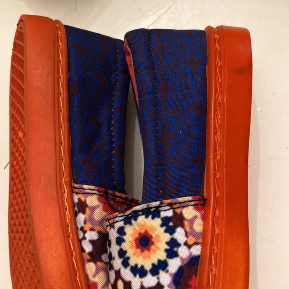 Jelly the pug slip on tennis shoes size 11 - Picture 6 of 9